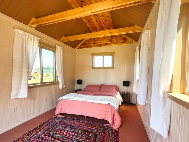 Cabin 28 inside